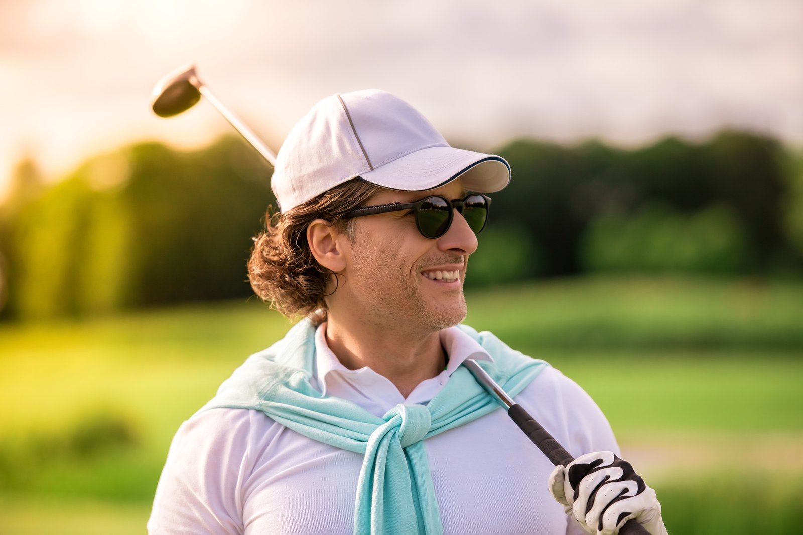 Man playing golf